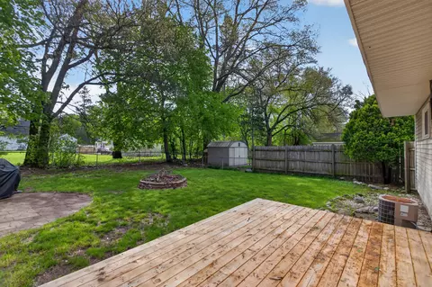 Exterior - 3455 Acacia Blvd, Jackson, MI 49203 photo 6 of 9