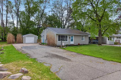 3455 Acacia Blvd, Jackson, MI 49203