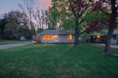 3455 Acacia Blvd, Jackson, MI 49203