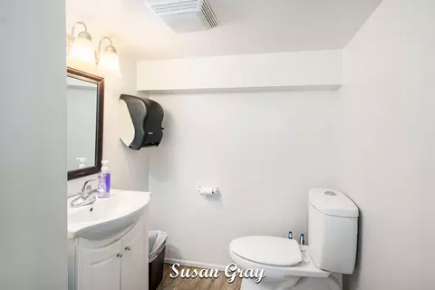 Bath - 4510 32nd St, Dorr, MI 49323 photo 1 of 1