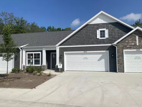 2843 W Cobblestone Ct SE #18, Kentwood, MI 49512