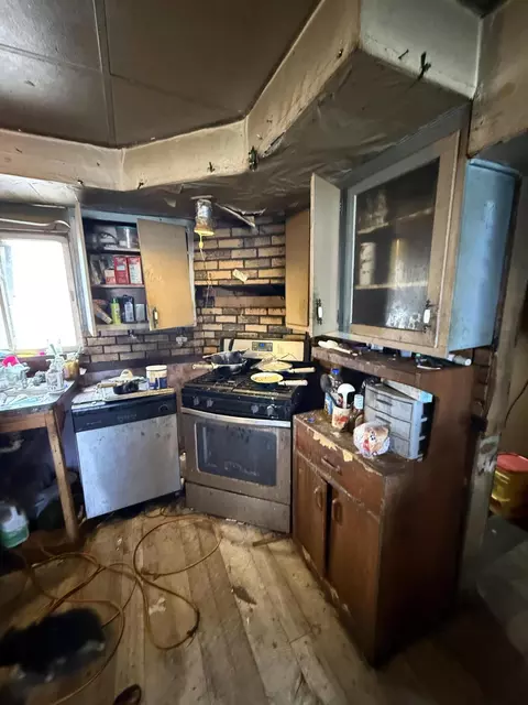 Kitchen - 3456 E Harrison Rd, Hart, MI 49420 photo 1 of 2