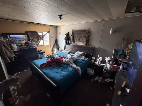 Bedroom - 3456 E Harrison Rd, Hart, MI 49420 photo 2 of 3
