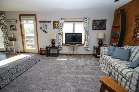 Living - 91195 M-40, Marcellus, MI 49067 photo 5 of 5