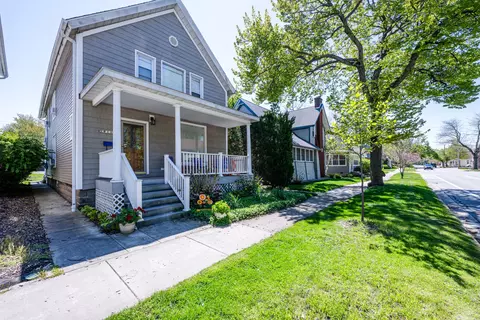 911 Lake Blvd, St. Joseph, MI 49085