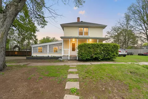 308 James St, Parma, MI 49269