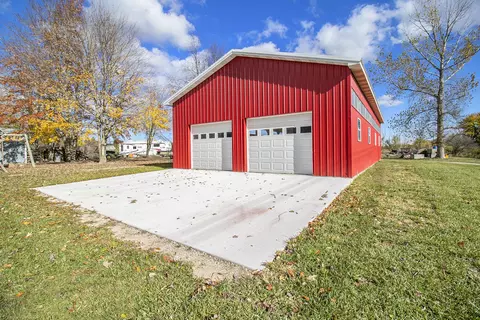 Exterior - 3344 E Hansen Rd, Custer, MI 49405 photo 7 of 18