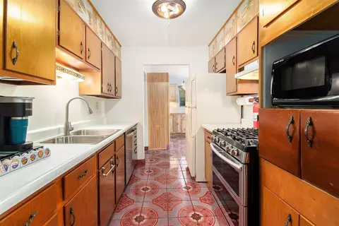 Kitchen - 3344 E Hansen Rd, Custer, MI 49405 photo 2 of 3