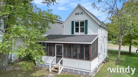 5412 Forest Ave, Watervliet, MI 49098