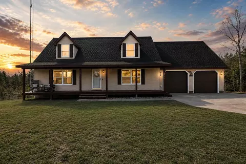 619 S Amber Rd, Scottville, MI 49454