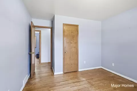 Bedroom - 6846 Aleda Ave SE, Grand Rapids, MI 49508 photo 9 of 10