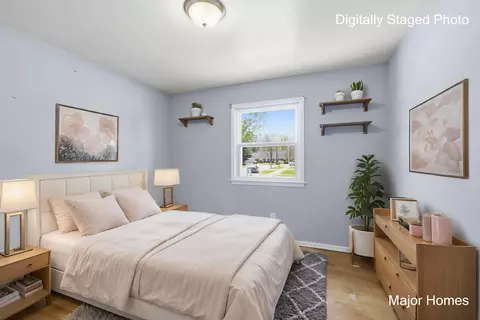 Bedroom - 6846 Aleda Ave SE, Grand Rapids, MI 49508 photo 8 of 10