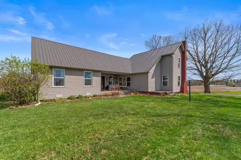 3531 Knowles Rd, Hillsdale, MI 49242