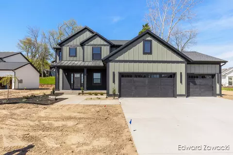 397 Rogue River View Dr, Rockford, MI 49341