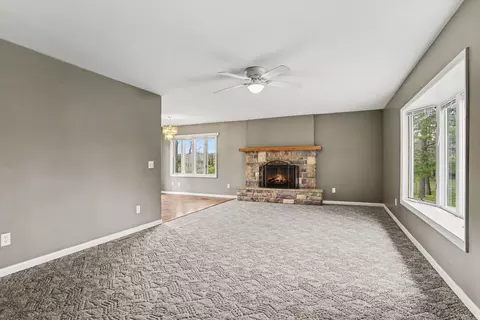 Living - 26689 28th Ave, Gobles, MI 49055 photo 3 of 4