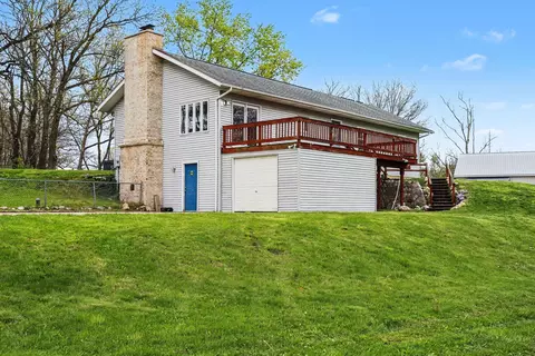 Exterior - 26689 28th Ave, Gobles, MI 49055 photo 7 of 8