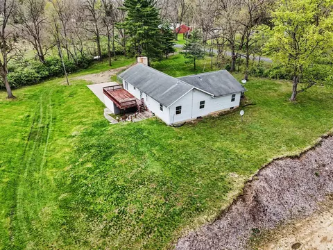 View/Area - 26689 28th Ave, Gobles, MI 49055 photo 1 of 7
