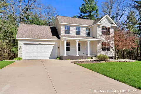 5468 W Samantha Ln, Twin Lake, MI 49457