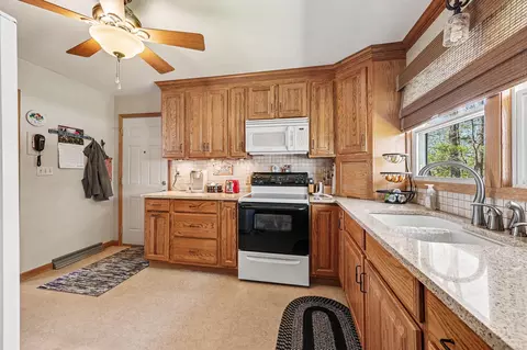 Kitchen - 525 Forest Ln, Parma, MI 49269 photo 2 of 2