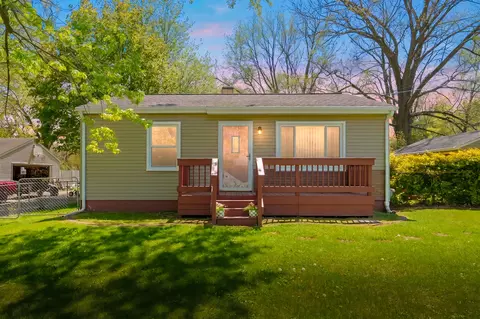 1926 Prosperity Dr, Portage, MI 49002