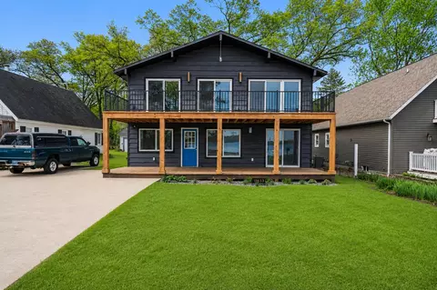 11633 Marsh Rd, Shelbyville, MI 49344