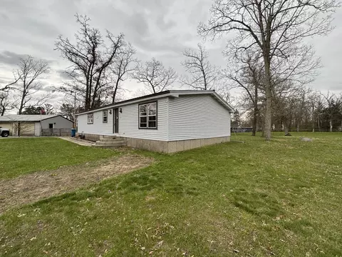 1578 E Pine Hill Ave, White Cloud, MI 49349 photo 5