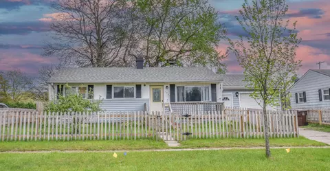 1404 Dean Dr, Albion, MI 49224