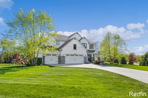 4251 Settlers Ridge Rd NE, Belmont, MI 49306