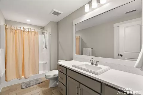 Bath - 6380 5 Mile Rd NE, Ada, MI 49301 photo 9 of 9