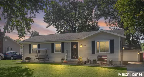 2514 Valleyview St SW, Wyoming, MI 49519