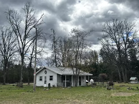 Exterior - 955 E 11 Mile Rd, Irons, MI 49644 photo 19 of 21