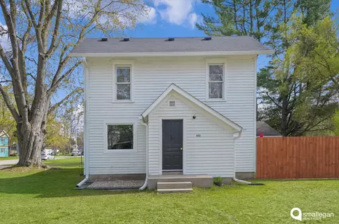 603 W Pere Marquette St, Big Rapids, MI 49307