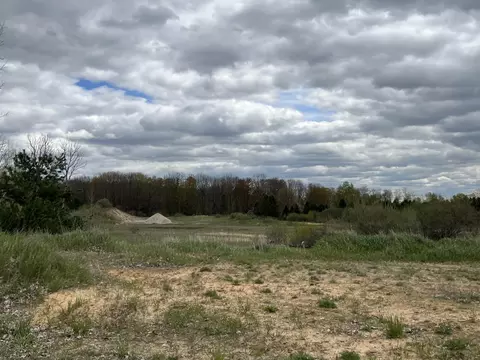 11148 N Satterlee Rd, Lakeview, MI 48850