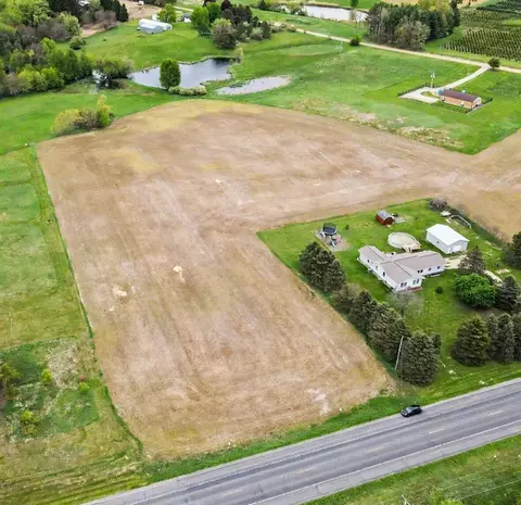 Lincoln Road, Allegan, MI 49010