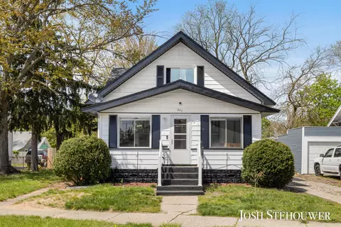 680 Orchard Ave, Muskegon, MI 49442