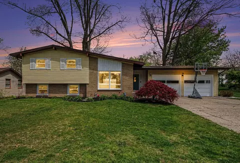4642 Bonnie Ave SE, Kentwood, MI 49508