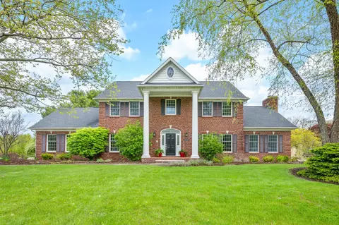2843 Wyndwicke Dr, St. Joseph, MI 49085