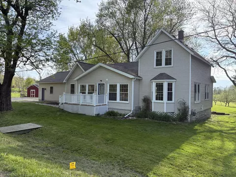2785 24th Ave, Hudsonville, MI 49426