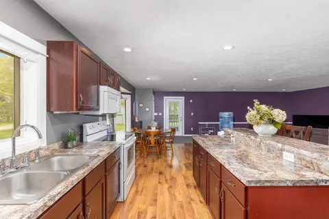 Kitchen - 14563 State St, Marne, MI 49435 photo 4 of 4
