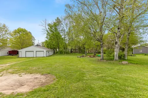 Exterior - 14563 State St, Marne, MI 49435 photo 7 of 10
