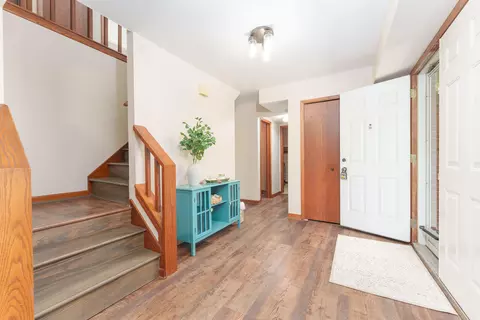 Entry Way - 6727 Robison Ln, Saline, MI 48176 photo 1 of 4