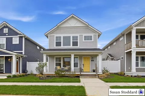 7890 Greendale Dr SE, Byron Center, MI 49315