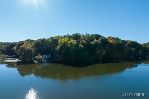 6811 Burger Dr SE, Grand Rapids, MI 49546