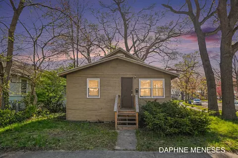 3120 Maffett St, Muskegon, MI 49444