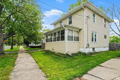 705 William St, Kalamazoo, MI 49007