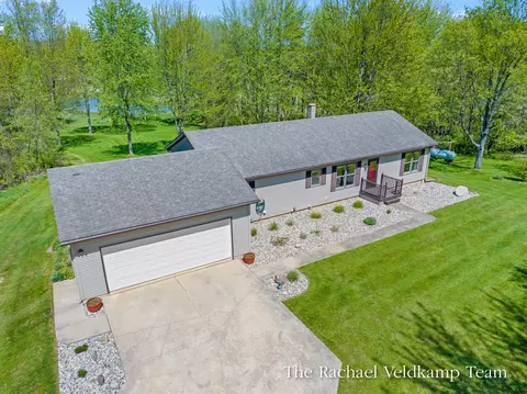 2395 Maple Grove Rd, Hastings, MI 49058