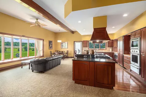 Kitchen - 9991 Kaiser Rd, Saline, MI 48176 photo 1 of 4