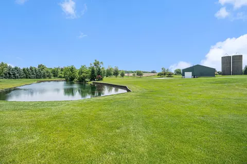 Exterior - 9991 Kaiser Rd, Saline, MI 48176 photo 6 of 8