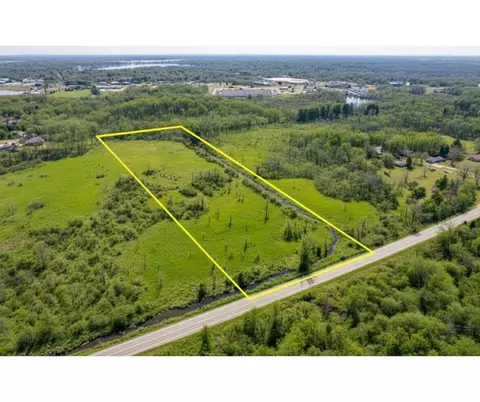 8603 Oakland Dr, Portage, MI 49024