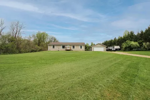 12524 Serenity Dr, Marcellus, MI 49067 photo 4